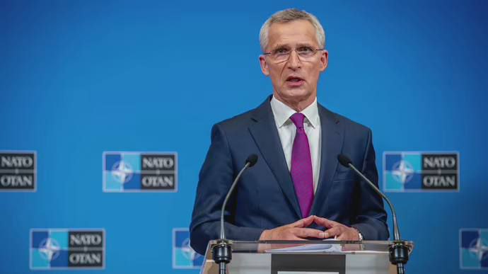 Столнберг заявив, що потрібно готуватися до довгої війни в Україні.
Як пояснив генсек НАТО Столнберг заявив, що потрібно готуватися до довгої війни в Україні.
Як пояснив генсек НАТО