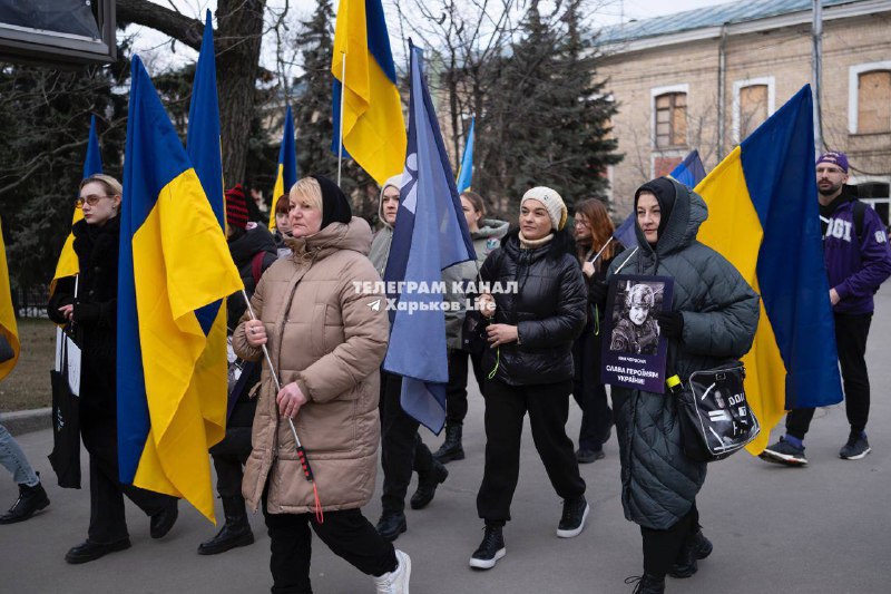 У Харкові відбулися акції до 8 березня: вшановували захисниць та закликали до перейменування вулиці У Харкові відбулися акції до 8 березня: вшановували захисниць та закликали до перейменування вулиці