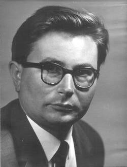 Наші славні земляки: 25 червня 1931року у Харкові народився Віталій Макарович Русані́вський (1931- 2007) — визначний український науковець Наші славні земляки: 25 червня 1931року у Харкові народився Віталій Макарович Русані́вський (1931- 2007) — визначний український науковець