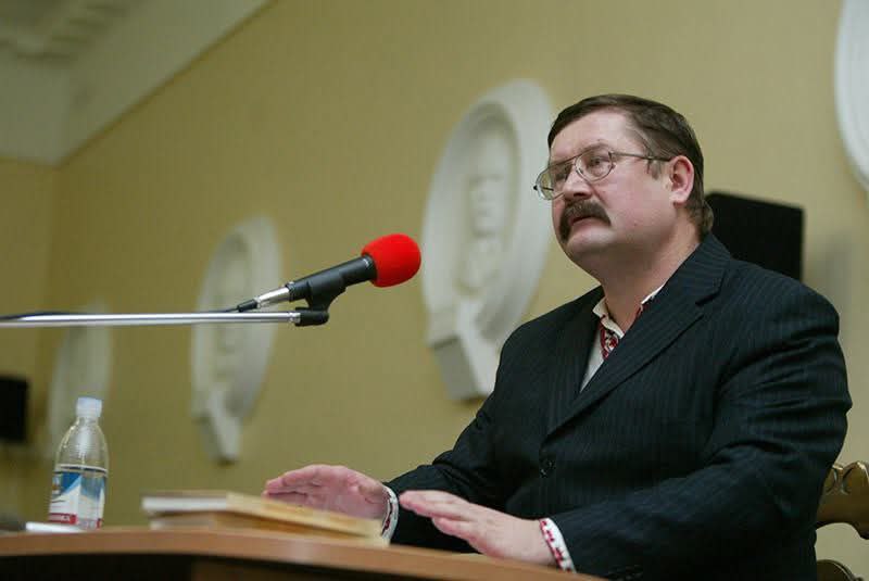 Ігнорувати російську культуру!
Я – за тотальне ігнорування російської літератури Ігнорувати російську культуру!
Я – за тотальне ігнорування російської літератури